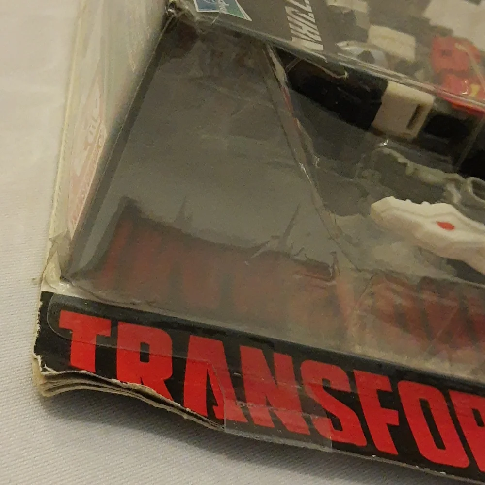 Transformers Generations Deluxe Class Titans Return DABURU & TWINFERNO SEALED